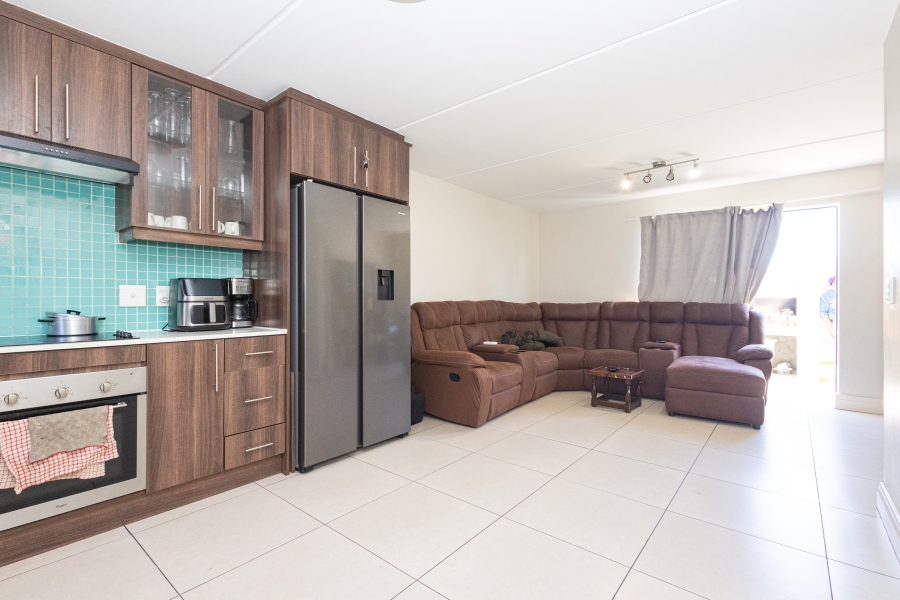 To Let 3 Bedroom Property for Rent in Windsor Park Estate Western Cape
